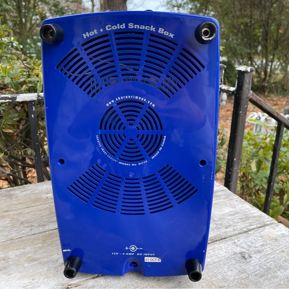 The sharper image blue Hot & cold snack box portable food storage - Picture 11 of 15